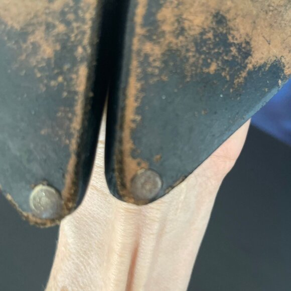 Black Laser Cut Italian Kitten Heels - Size 5.5 - Picture 6 of 6